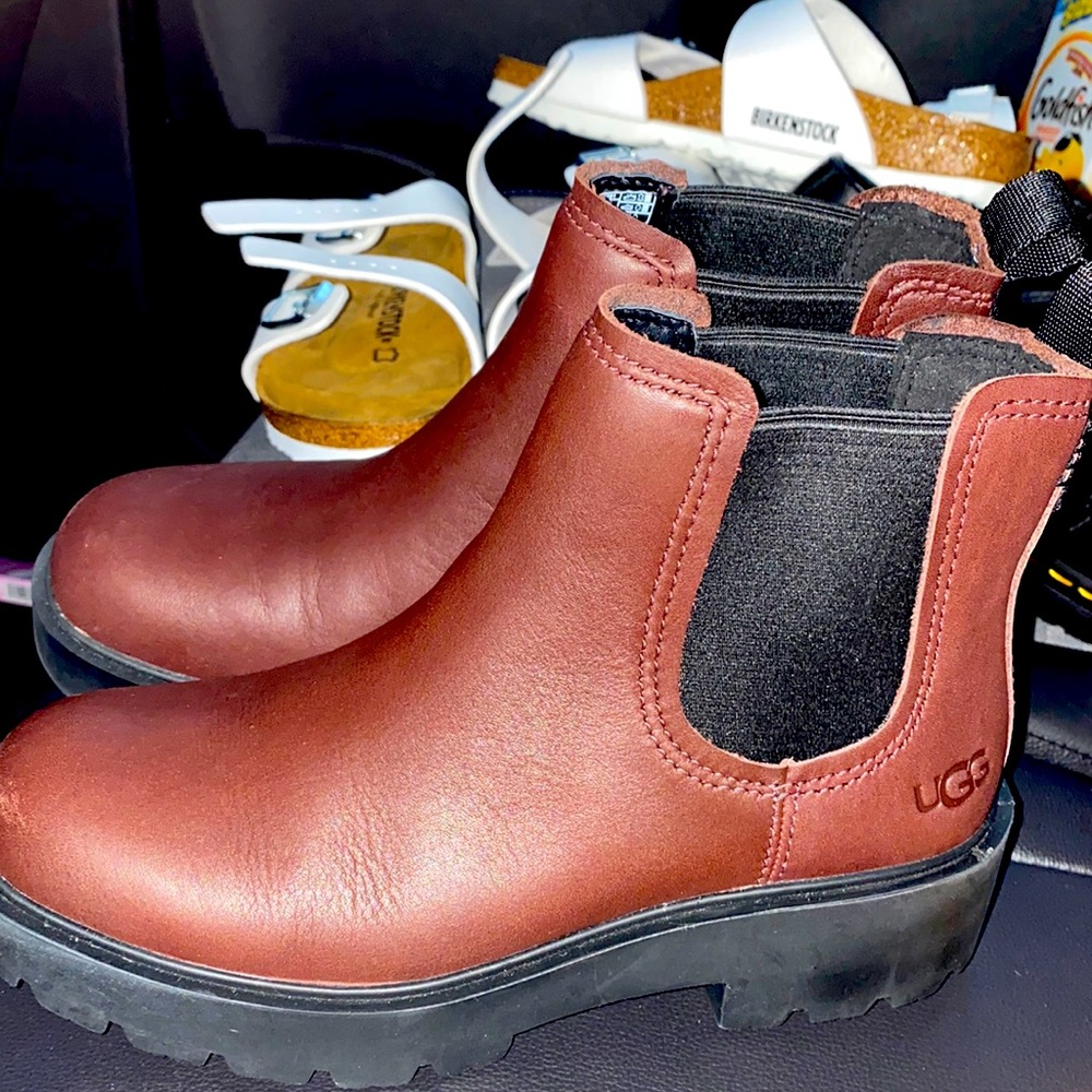 Ugg boots NWT 🤍
